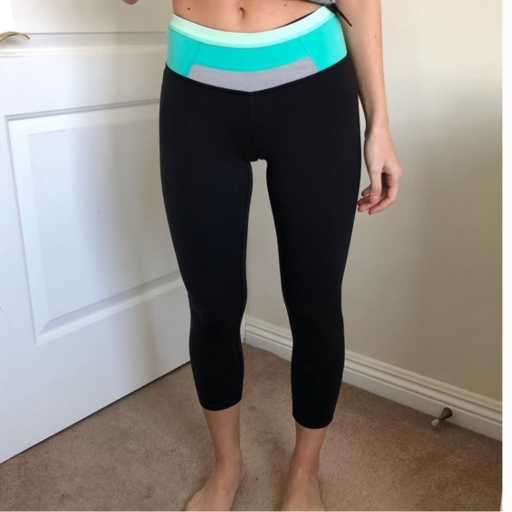 Lululemon Wunder Under Reversible Cropped Leggings 4